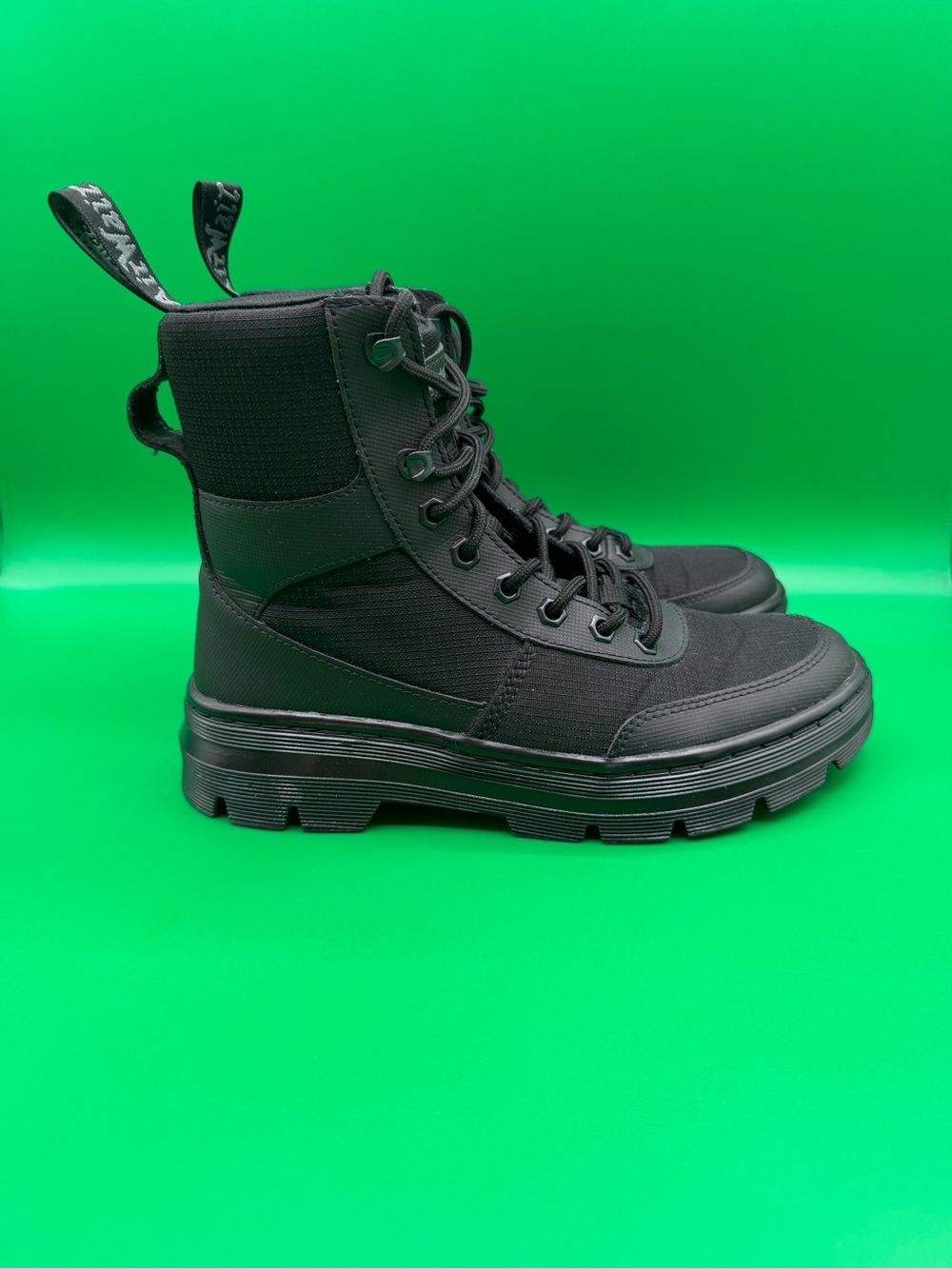 Dr. Martens COMBS TECH Men’s Black Boots Shoes AW004 SZ 7